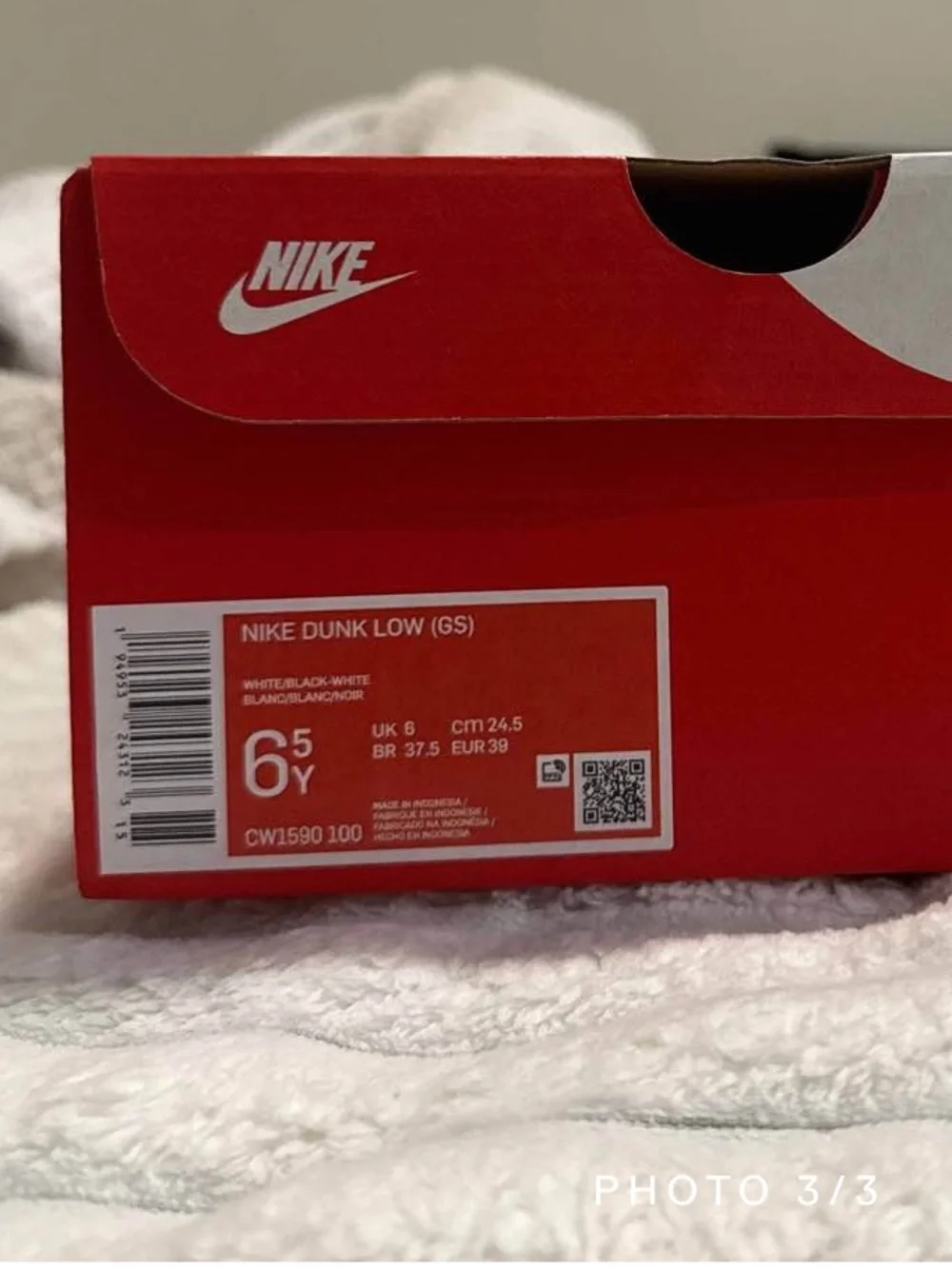 Nike Black and White Low-Top Sneakers